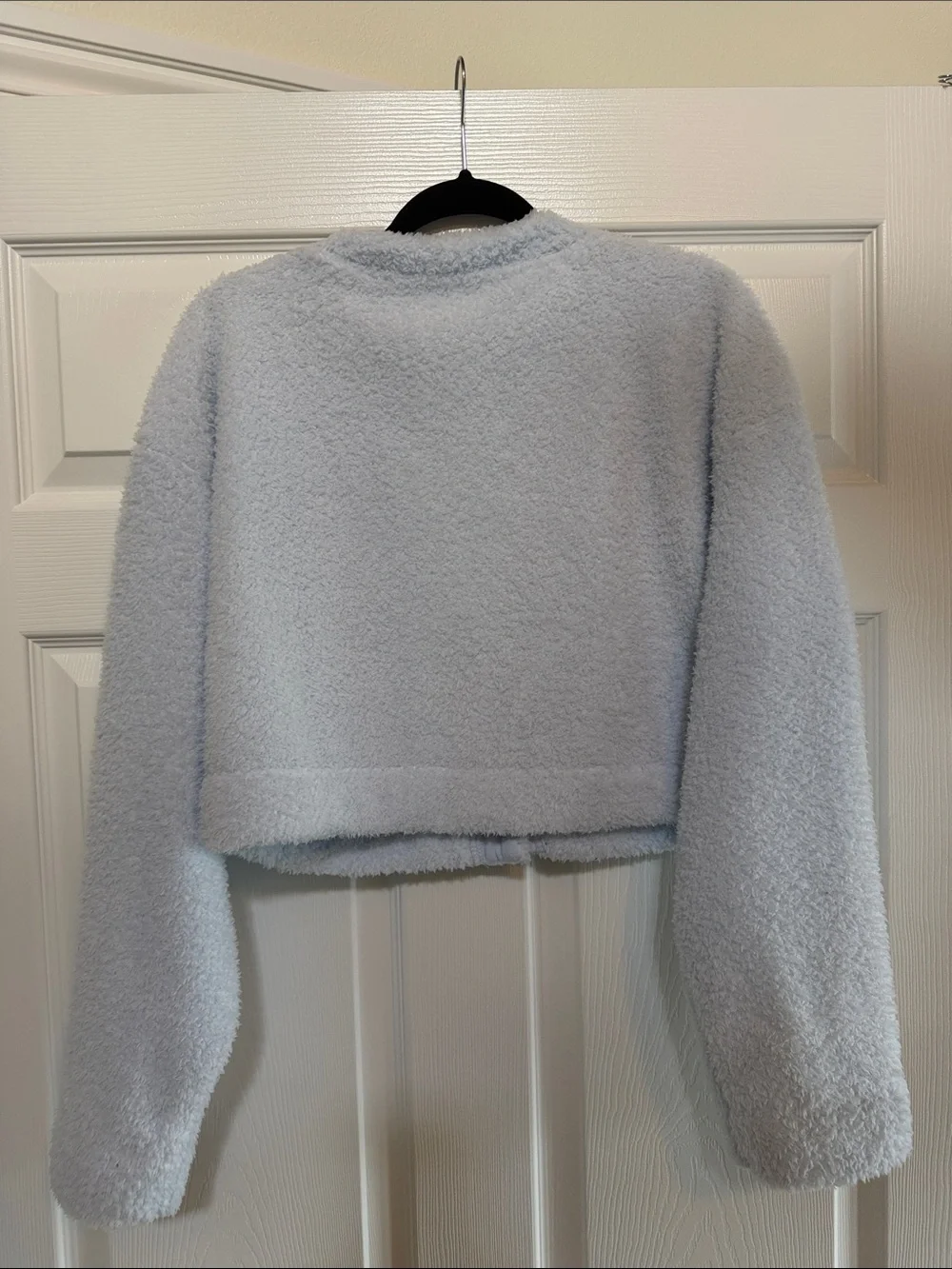 PINK Victoria’s Secret Cozy Cropped Fuzzy Teddy Bear Cardigan Light Blue NWT XL - Picture 2 of 4